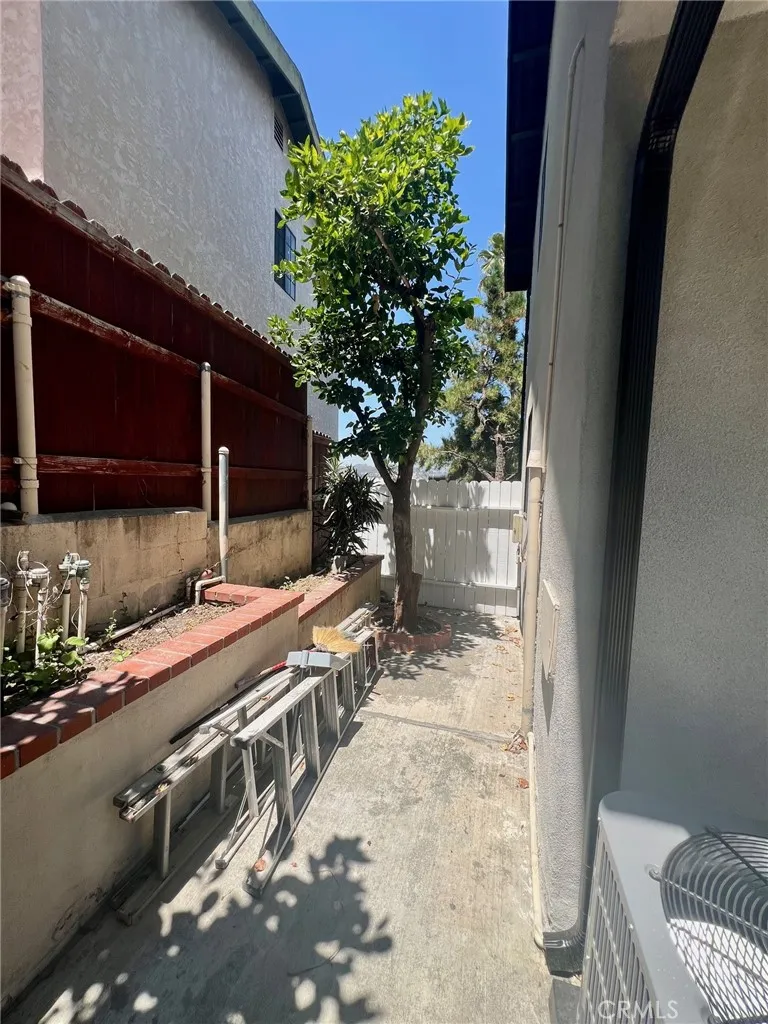 2717 Chadwick Circle, Los Angeles, California 90032 home-pic-51